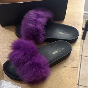 Fashion Nova Women's Plush Purple Slippers